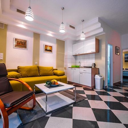 Apartman Luka Ливно Экстерьер фото